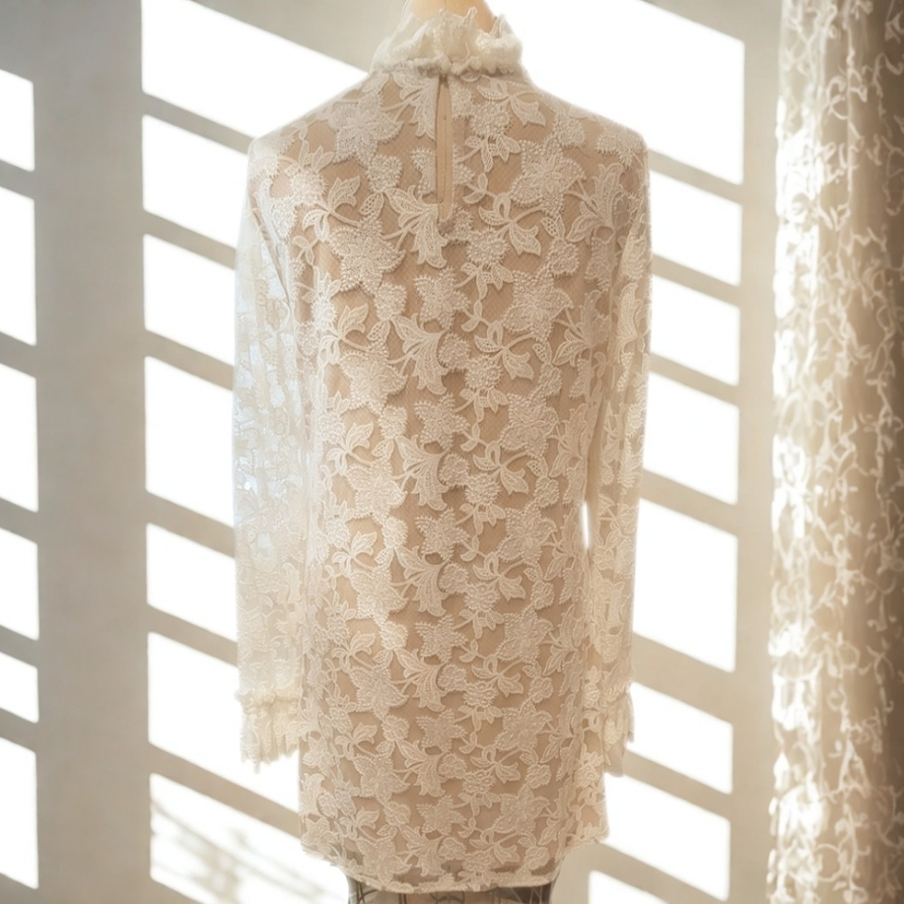 Alexis - White Lace Mini Dress - Picture 2 of 8